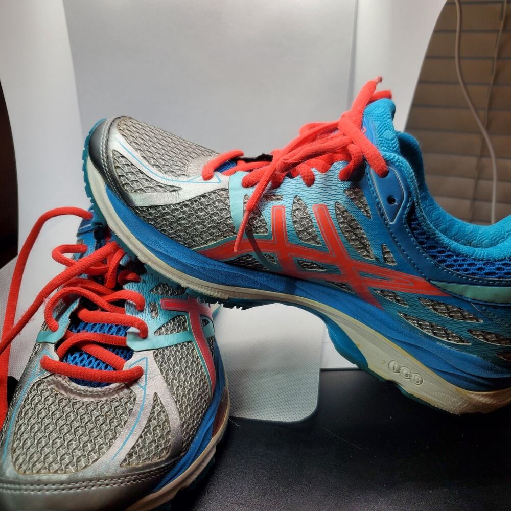 ASICS Womens Running Shoes Size 7 Gray Blue Athletic Sneakers Training Jogging